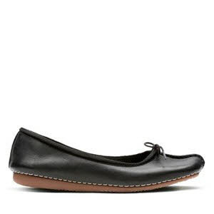 Clarks 203529294 WOMENS BLACK LEATHER
